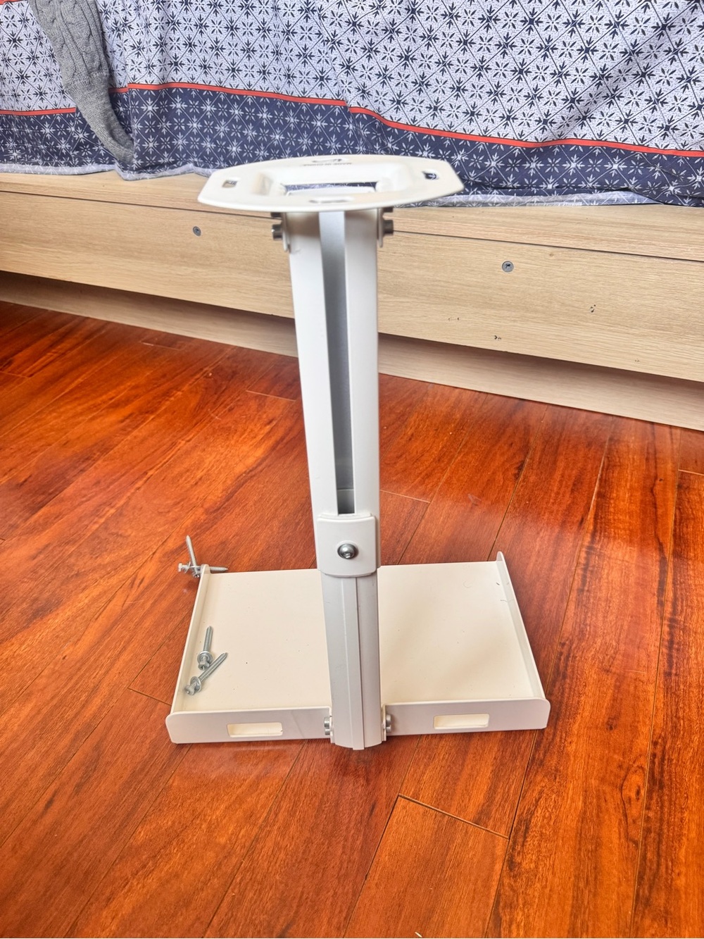 Extendable White Metal Projector Ceiling Stand - Picture 6 of 6